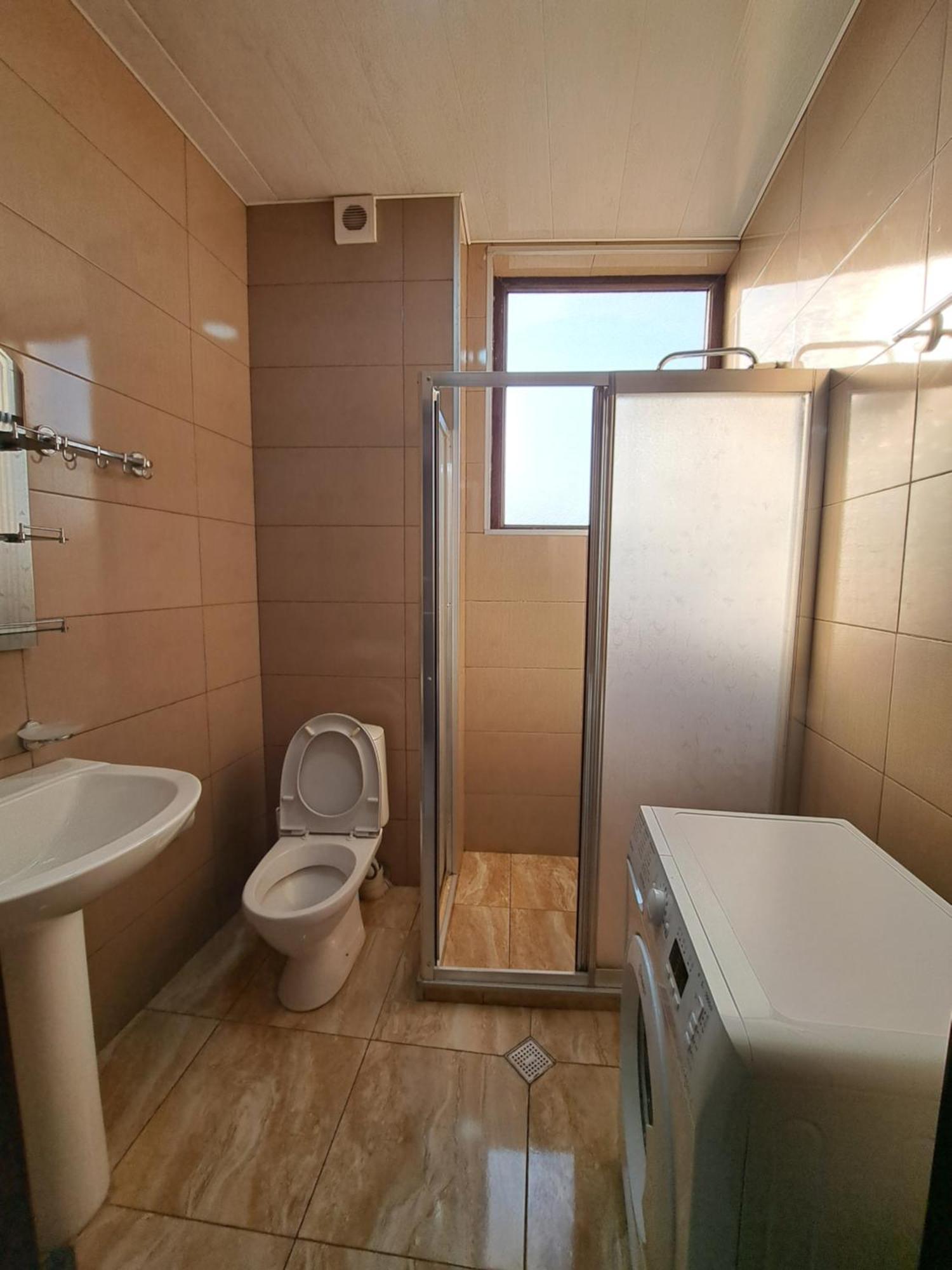 באטומי Karvi Hostel & Suites מראה חיצוני תמונה